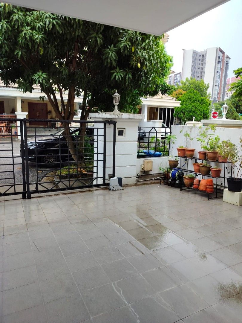 Room rental in landed property63108835917313111
