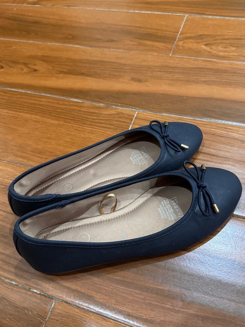 Rubi | Emma Bow Ballerina | Size 40 (Category: Flats & Sandals) located in Manila. Submitted by eckac (Listing ID 1380435220, Image 1). Description: .