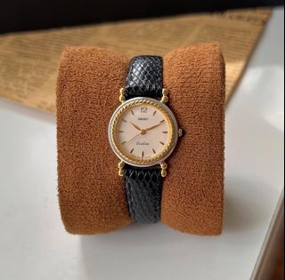 (Category: ) located in . Submitted by vintage.instyle (Listing ID 1380378163, Image 1). Description: .