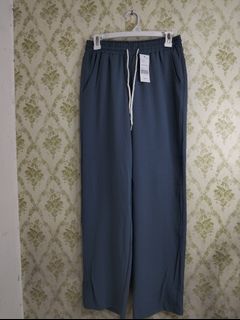 (Kategori: ) berada di . Dikirim oleh cory.shop_collection (ID iklan 1380343509, Gambar 1). Deskripsi: .