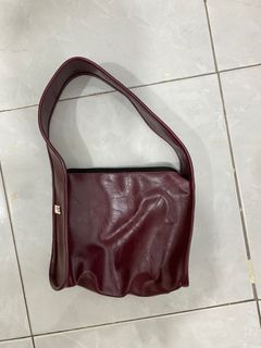 (Kategori: ) berada di . Dikirim oleh dinaamaliasr (ID iklan 1380467489, Gambar 1). Deskripsi: .