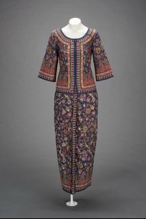 (Category: ) located in . Submitted by savemywardrobeee (Listing ID 1380303782, Image 1). Description: .