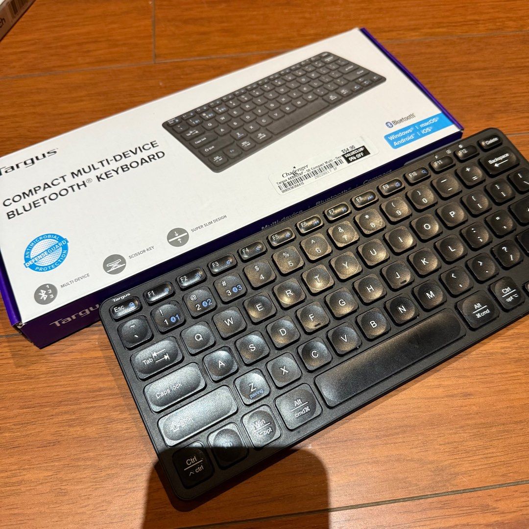 Targus compact multi device Bluetooth keyboard
