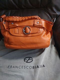 (Kategori: ) berada di . Dikirim oleh biyan_prelovedbag (ID iklan 1244693542, Gambar 1). Deskripsi: .