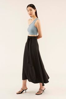 (Category: ) located in . Submitted by clothesanewlife (Listing ID 1380434084, Image 1). Description: .