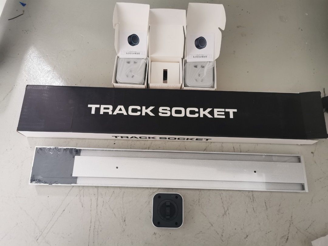 Track Socket System (Category: Everything Else) located in Singapore. Submitted by beyondtheinfrastructure (Listing ID 1380382267, Image 3). Description: 60x8cm Brand new track socket system for flexible power solutions. Includes track, adapters, and sockets. Got it from mystery parcel Letting go cheap .