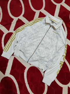 (Category: ) located in . Submitted by dmm.thrift (Listing ID 1380422838, Image 1). Description: .