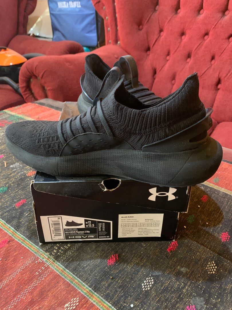 Under Armour U HOVR Phantom Slip