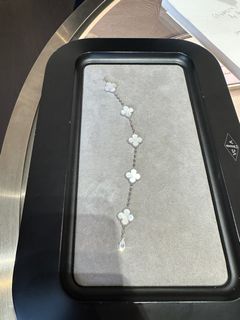 （分類：）位於 。 由 natnatchu228 提交（商品編號 1379873156，圖片 1）。簡介： 。