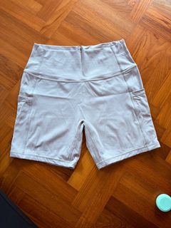 (Category: ) located in . Submitted by dressesandsashes (Listing ID 1380324167, Image 1). Description: .