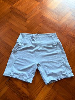 (Category: ) located in . Submitted by dressesandsashes (Listing ID 1380324397, Image 1). Description: .