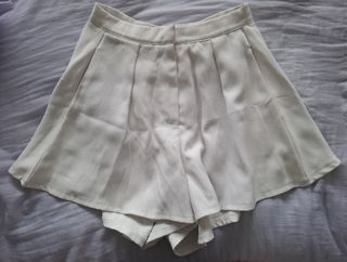 (Category: ) located in . Submitted by mingenius (Listing ID 1380379341, Image 1). Description: .