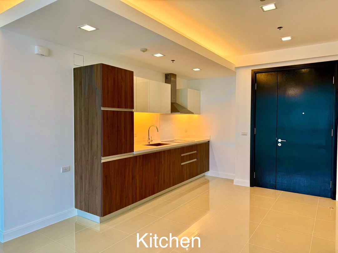 (Category: ) located in . Submitted by themanilenorealtor (Listing ID 1380564162, Image 1). Description: .