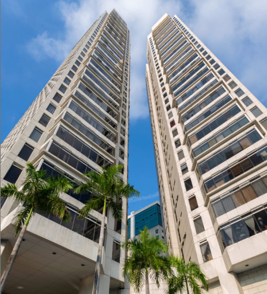 (Category: ) located in . Submitted by Kuaima_Realty (Listing ID 1380505855, Image 1). Description: .