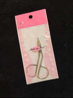 由 v.k._thrifty_store (刊登 ID 1380529397，圖片 1) 提交，位於 的 (類別：)，說明：。