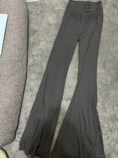 由 lovemomi (刊登 ID 1380546136，圖片 1) 提交，位於 的 (類別：)，說明：。