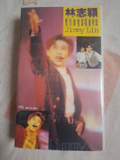 BEYOND 光輝歲月專輯DEDICATED TO 黃家駒1983-1991 3 CD BOX