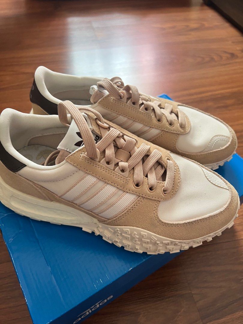 Adidas Retropy E5 (Category: Sneakers) located in Pasig City. Submitted by sofiescloset_ (Listing ID 1380564740, Image 2). Description: + original (bought from zalora) + complete with tag + rfs: size too big .