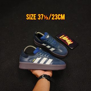 (Kategori: ) berada di . Dikirim oleh lapaksepatuku (ID iklan 1380505285, Gambar 1). Deskripsi: .