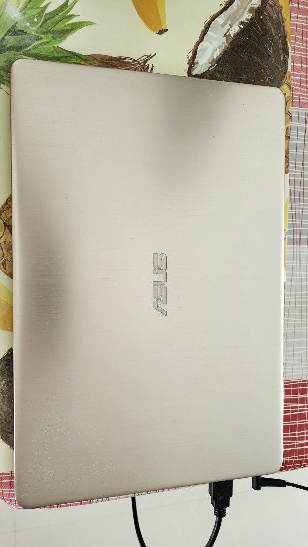 Asus Laptop