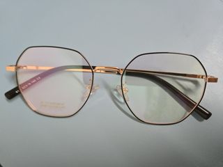 Square Ultra-light B-titanium Non-prescription Eyeglass Frame (Black and Gold Frame)64231204281985110