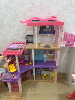 (Category: ) located in . Submitted by dimsumdolly (Listing ID 1380632072, Image 1). Description: .