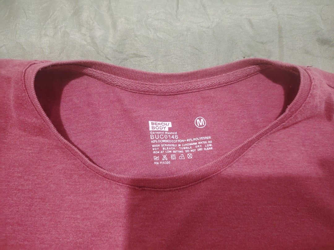 Bench Body Red Slim Fit Shirt (Category: Tshirts & Polo Shirts ) located in Pasay City. Submitted by rapcalilung (Listing ID 1380691799, Image 3). Description: Bench Body Red Slim Fit Shirt Pre-loved.