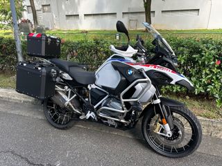 (Category: ) located in . Submitted by idealmotoringauto (Listing ID 1380583921, Image 1). Description: .