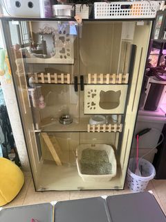 (Category: ) located in . Submitted by mysluxurybeauty (Listing ID 1380592701, Image 1). Description: .