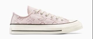 (Category: ) located in . Submitted by sneakerhubs (Listing ID 1380568859, Image 1). Description: .