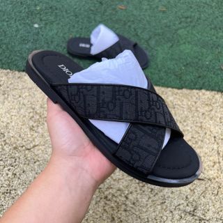 (Category: ) located in . Submitted by sneakerassembly (Listing ID 1380656752, Image 1). Description: .