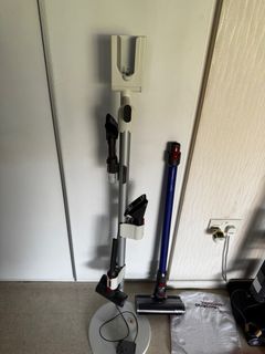 (Category: ) located in . Submitted by bodycool (Listing ID 1380504769, Image 1). Description: .
