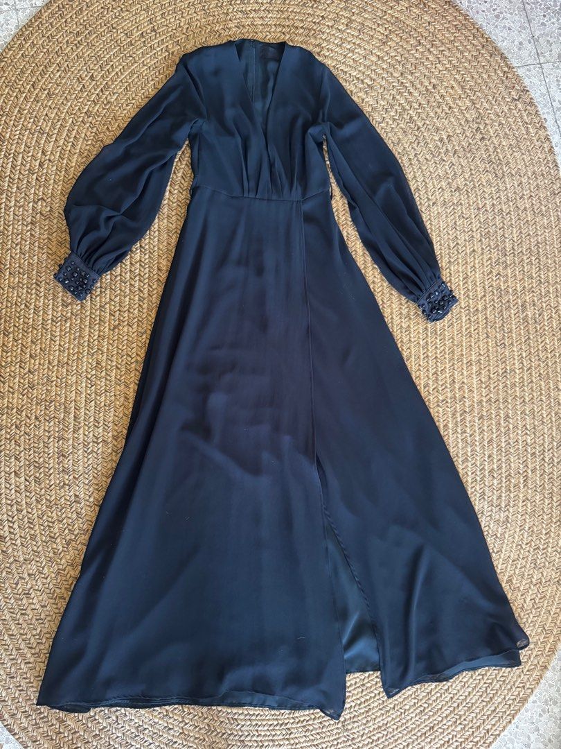 Evening gown （分類：晚裝）位於 Hong Kong。 由 aminahaira 提交（商品編號 1336566380，圖片 1）。簡介： Elegant evening black dress No belt 。