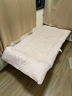 （分類：）位於 。 由 jong567 提交（商品編號 1380558114，圖片 1）。簡介： 。