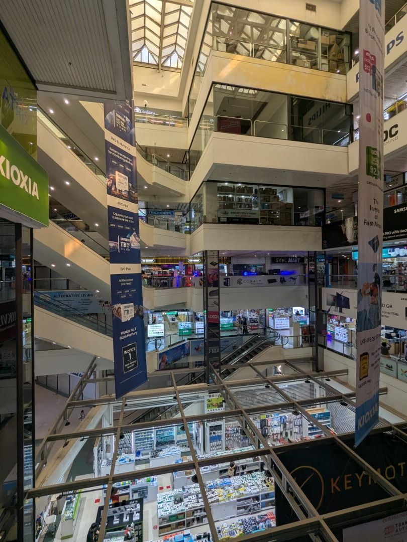 High Traffic Retail Shop for Sale63108835849217112