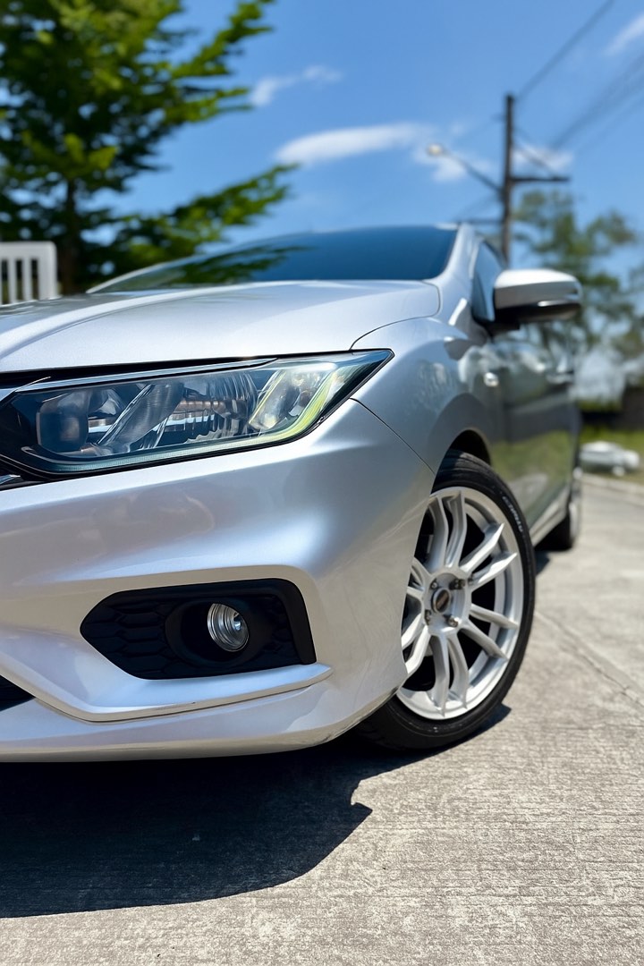 (Category: ) located in . Submitted by rhyan11 (Listing ID 1380625877, Image 1). Description: .