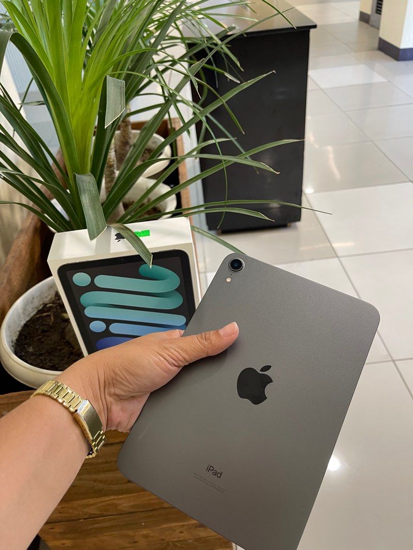 IPad mini 6 64gb wifi (Category: iPad) located in Pasig City. Submitted by melissaomb01623 (Listing ID 1380666638, Image 3). Description: IPad mini 6 64gb wifi Preloved complete package with orig charger and box 💯smooth 📌pick up store in greenhills shopping center 📌we do cod in metro manila and near provinces just add sf only 📌we ship nationwide via LBC 📌we accept swap/trade in 📌we accept credit card installment 📌we accept ggives 📌we acce