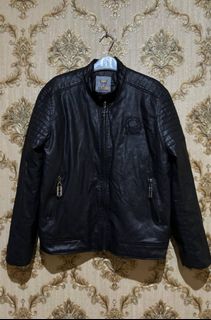 (Kategori: ) berada di . Dikirim oleh bintangrockco3 (ID iklan 1380614281, Gambar 1). Deskripsi: .