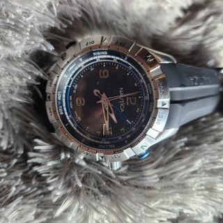 (Kategori: ) berada di . Dikirim oleh silver_collectionjkt (ID iklan 1380618582, Gambar 1). Deskripsi: .