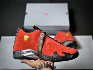 (Category: ) located in . Submitted by sneakerassembly (Listing ID 1380646599, Image 1). Description: .
