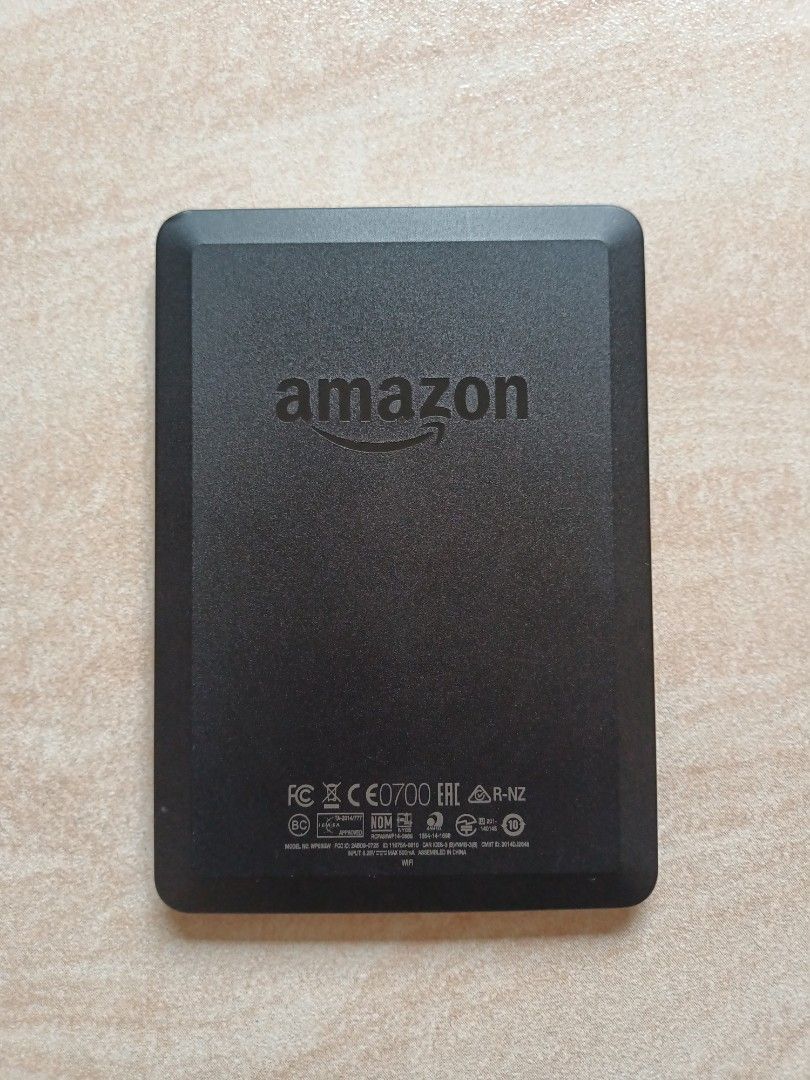 Kindle 7th Gen WP63GW (Category: Others) located in Manila. Submitted by stilo_del_capo.ph (Listing ID 1380499885, Image 2). Description: Kindle 7th Gen WP63GW - unit only, w/ charger cable. No box - minimal signs of usage - can last up to a week of reading Issue: - 2 small dead pixels, but does not interfere with reading - has to be on airplane mode to prolong battery life Selling this for only 2k. 📍Bacoor.