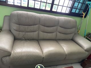 (Category: ) located in . Submitted by serene_yong (Listing ID 1380562572, Image 1). Description: .