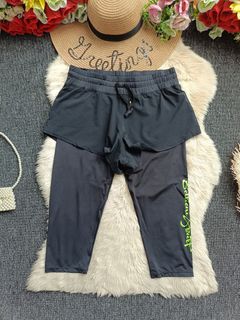 (Kategori: ) berada di . Dikirim oleh elserrascloset (ID iklan 1380507836, Gambar 1). Deskripsi: .