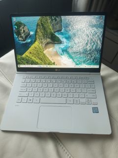 （分類：）位於 。 由 jjgnuf 提交（商品編號 1380627415，圖片 1）。簡介： 。