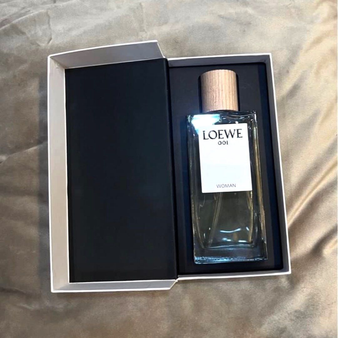 Loewe 001 女士香水100ml 專櫃購入, 香水、美妝、保養, 香水、體