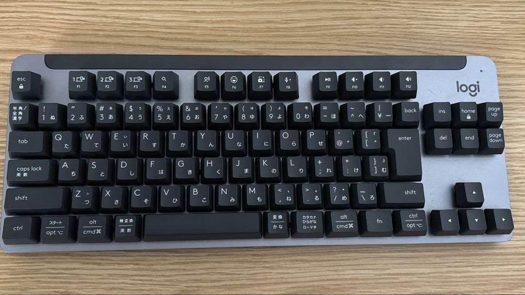 Logi K855 - pink, Japanese mechanical keyboard (Category: Computer Keyboard) located in Makati City. Submitted by melacorp (Listing ID 1380565454, Image 1). Description: Never used. Layout is in Japanese. Red keys (linear) Pink colorway Negotiable for sure buyers. Will send actual pics if interested..