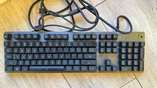 LogiTech G413 Carbon64087595308674110