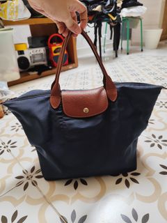 (Kategori: ) berada di . Dikirim oleh lasal.preloved (ID iklan 1380538148, Gambar 1). Deskripsi: .