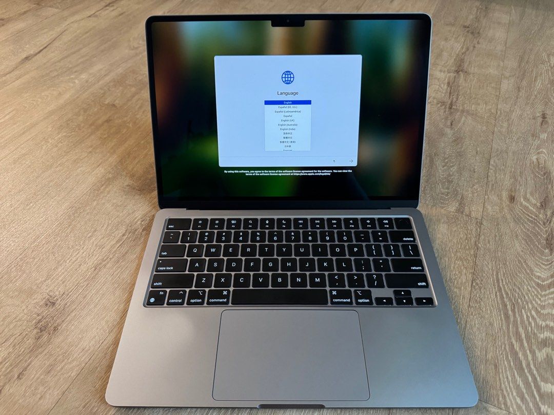 M2 Macbook Air (bought in July 2022), 2TB SSD, 16GB RAM63074788268673112