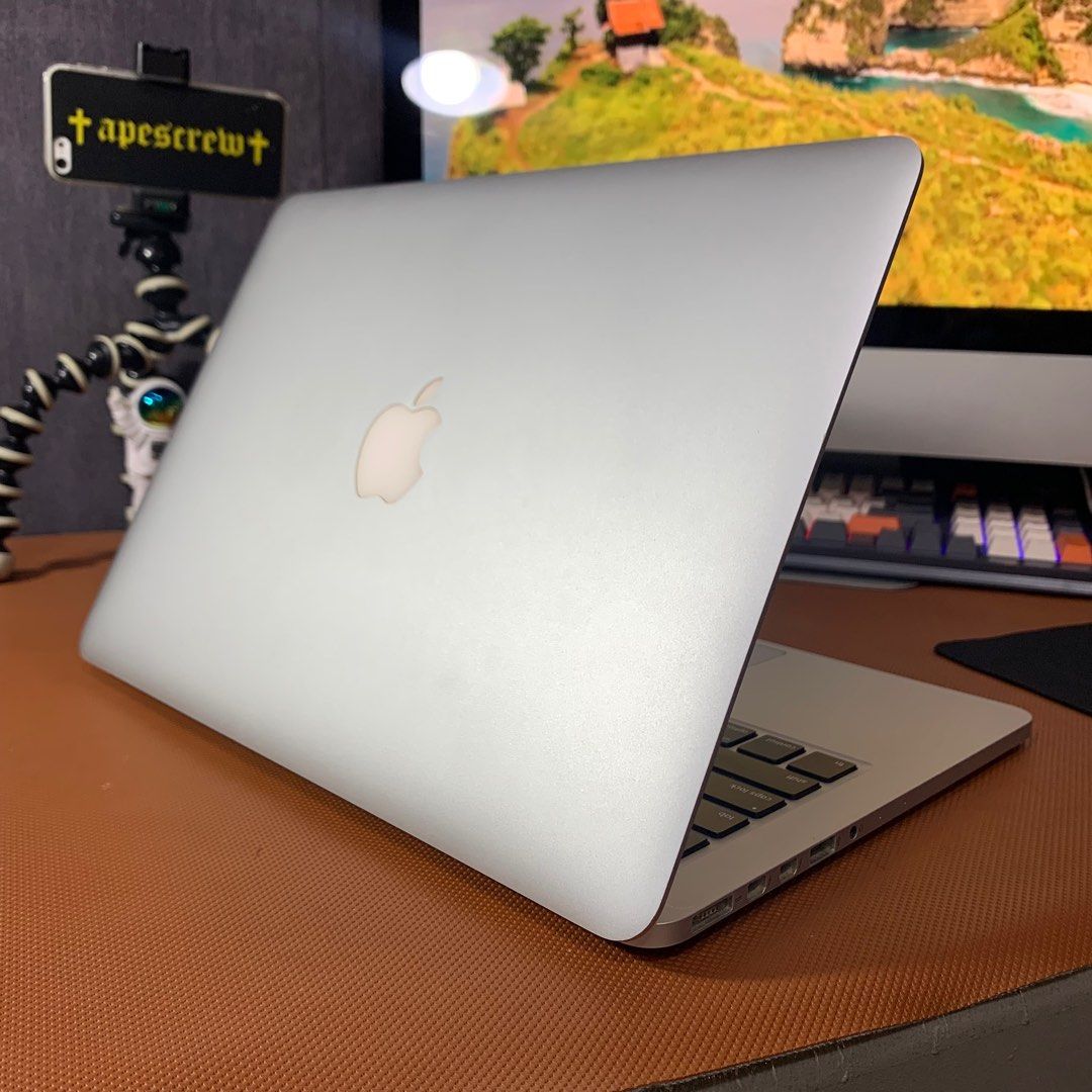 MacBook Early2008 MB403J/A Core2Duo 2.4GHz/1GB/SD